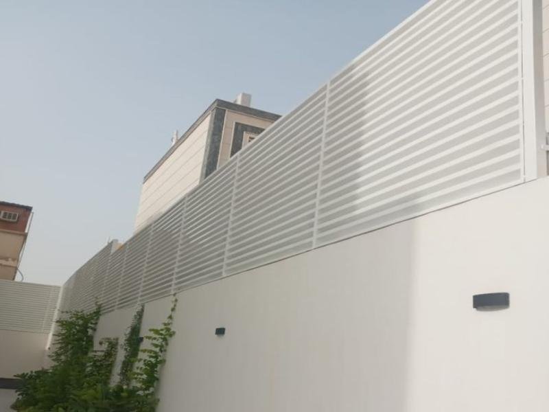 تركيب كافة أنواع السواتر في الرياض